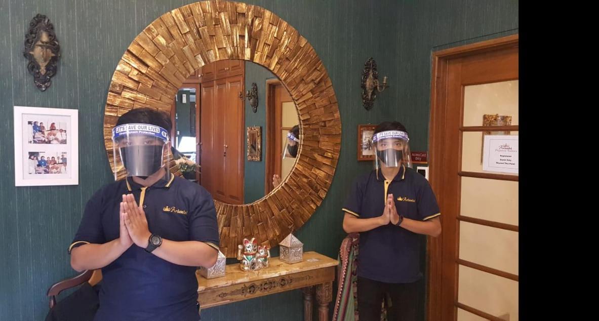 อริมบี เปชาเตน สวีท Hotel จาการ์ตา ภายนอก รูปภาพ