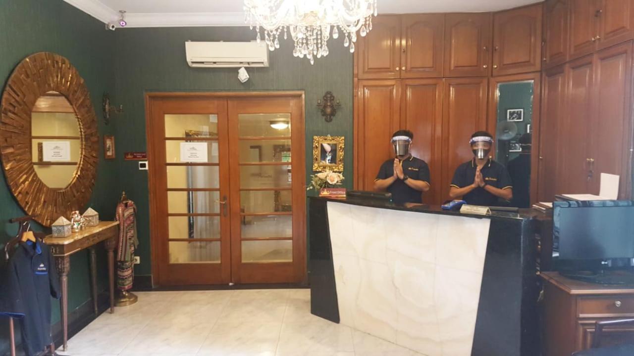 อริมบี เปชาเตน สวีท Hotel จาการ์ตา ภายนอก รูปภาพ