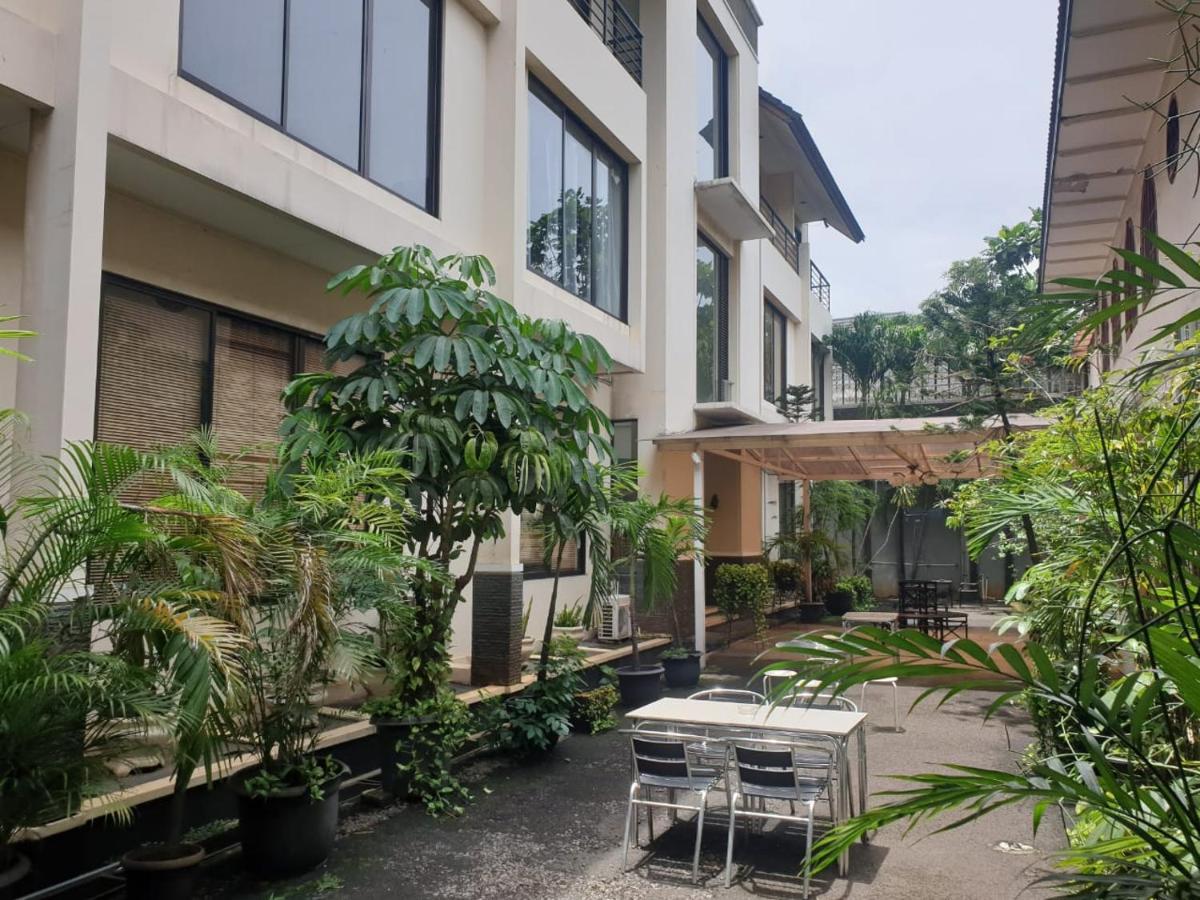 อริมบี เปชาเตน สวีท Hotel จาการ์ตา ภายนอก รูปภาพ